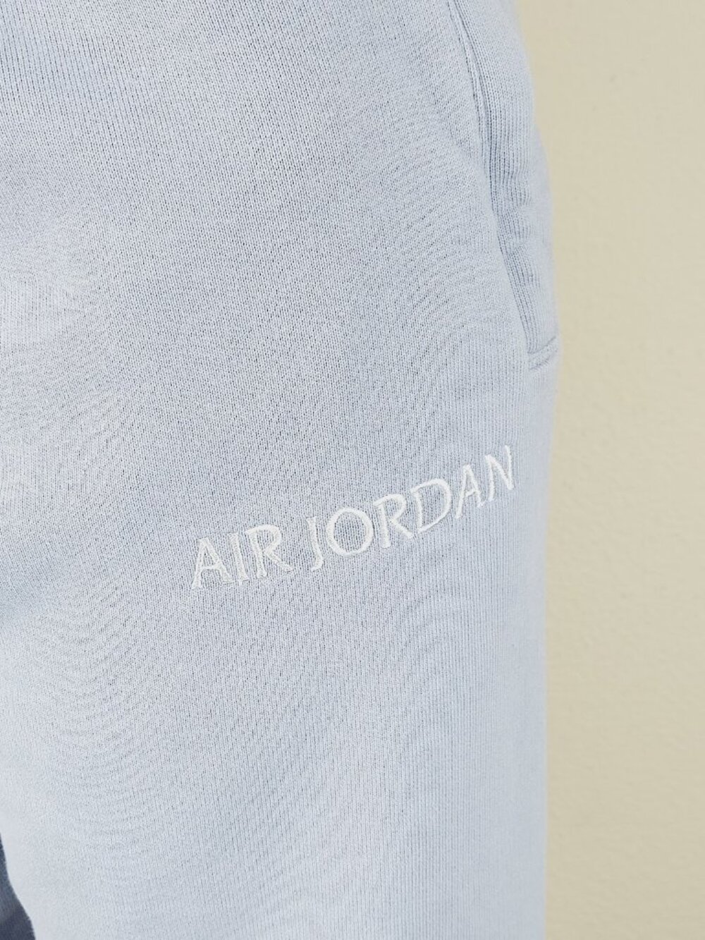 Jordan Women's Light Blue Brooklyn Fleece Tapered Leg Classic Jogger Pants Sz L - Picture 6 of 8